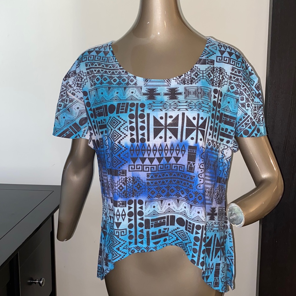 Geo Pattern Top